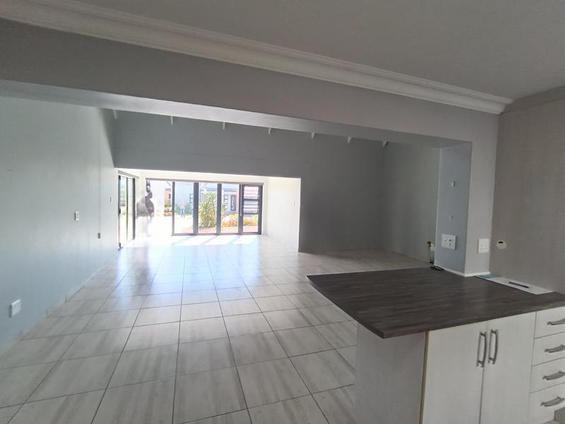 3 Bedroom Property for Sale in Hartenbos Central Western Cape